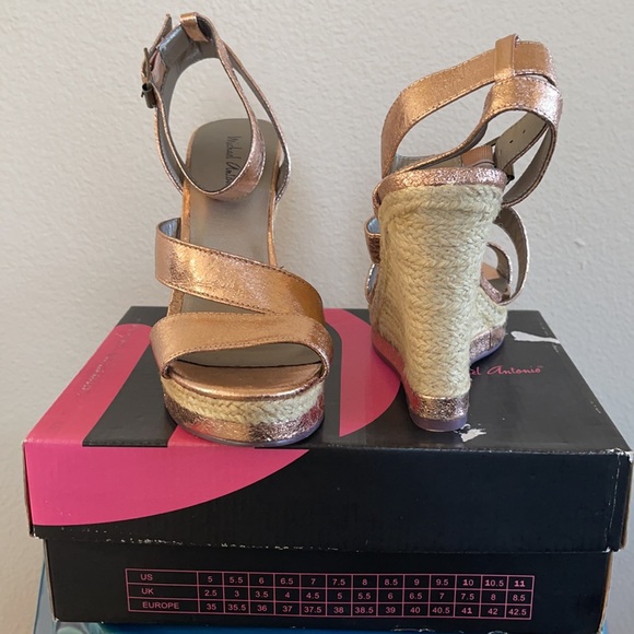 Michael Antonio Gate Bronze Wedge Sandals - Picture 3 of 5